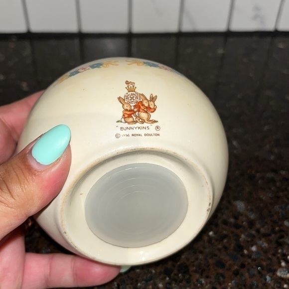 Bunnykins Royal Doulton Round Ceramic Piggy Bank Celebrate Your Christening 3.5” - Picture 4 of 4